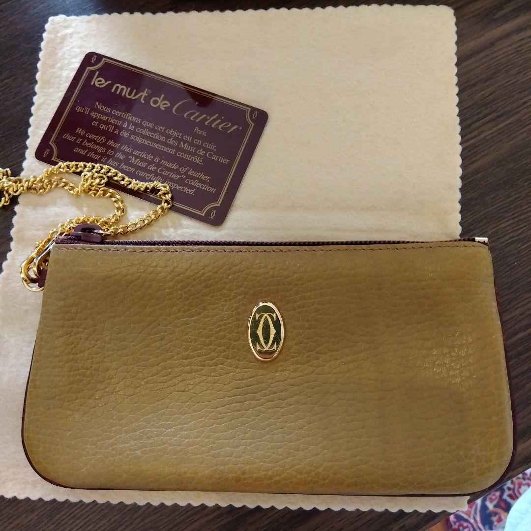 Cartier カルティエ　レザー ポーチ　未使用品　ギャランティカード付き