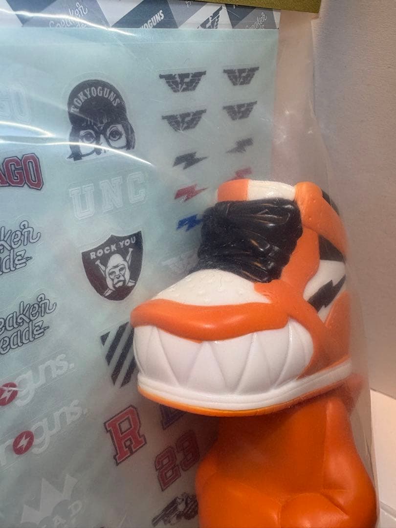 最終セール　TOKYOGUNS スニーカーヘッド/AJ　T-BASE限定カラー