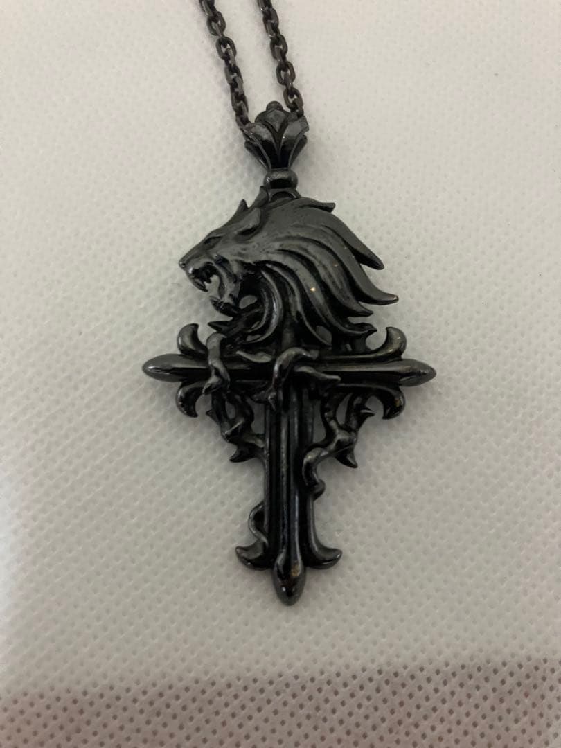 FF8 ブラックシルバーペンダント スコール