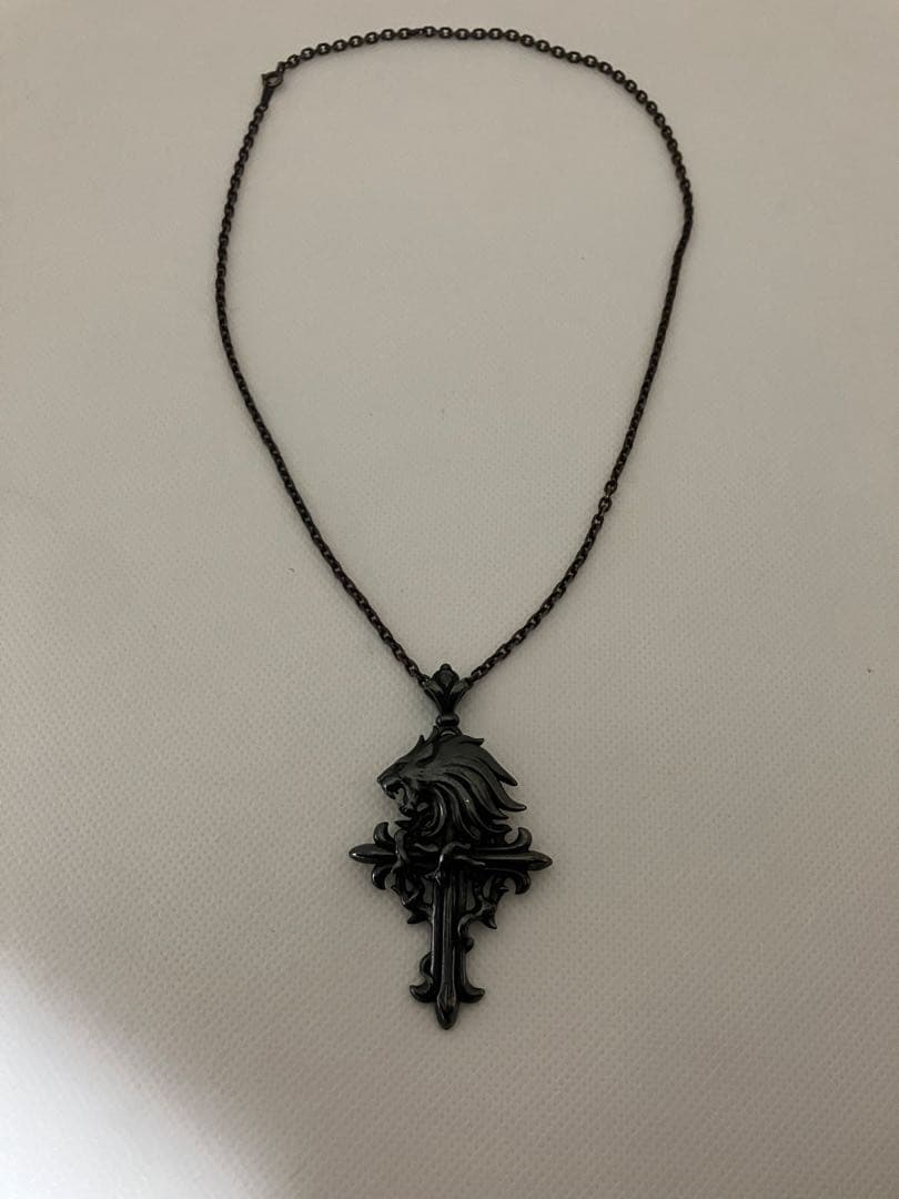 FF8 ブラックシルバーペンダント スコール