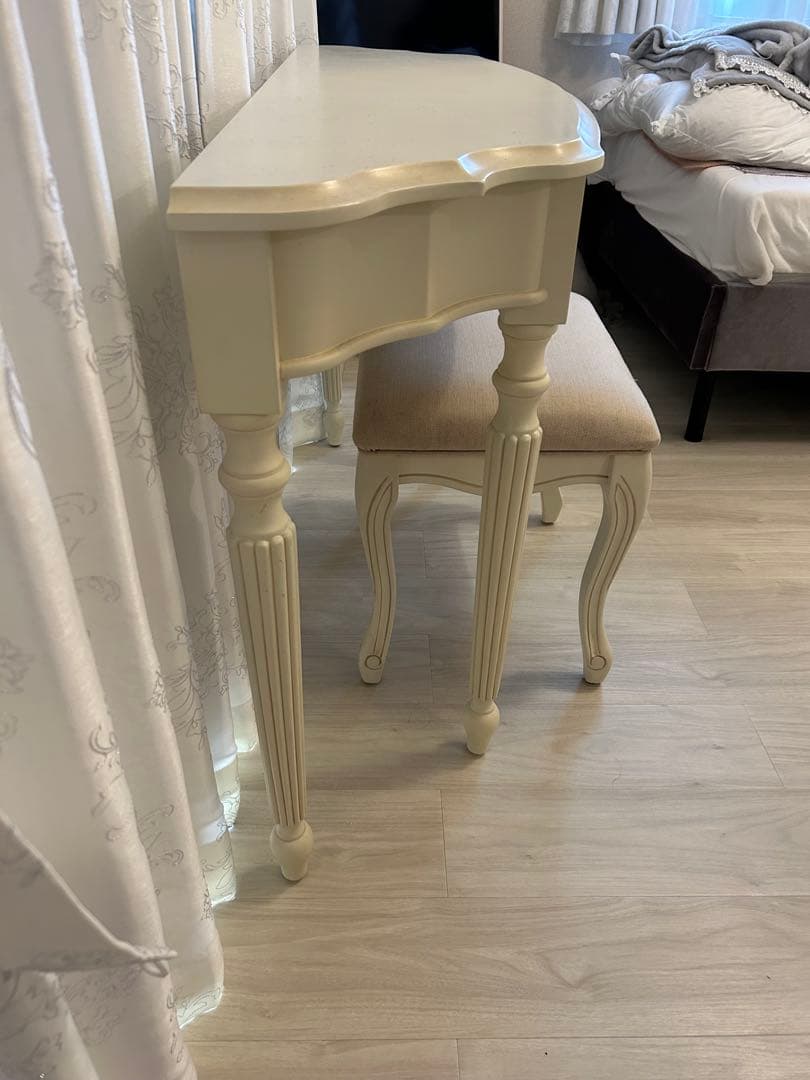 【ダイヤモンドベッド】アイボリー クラシックスタイル ドレッサー