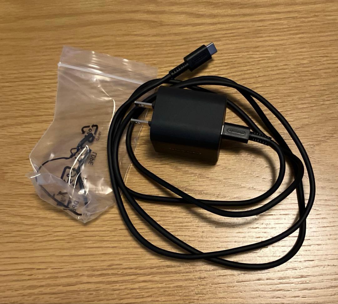 Nintendo Switch2 本体 多言語対応 国内任天堂公式ストア購入品