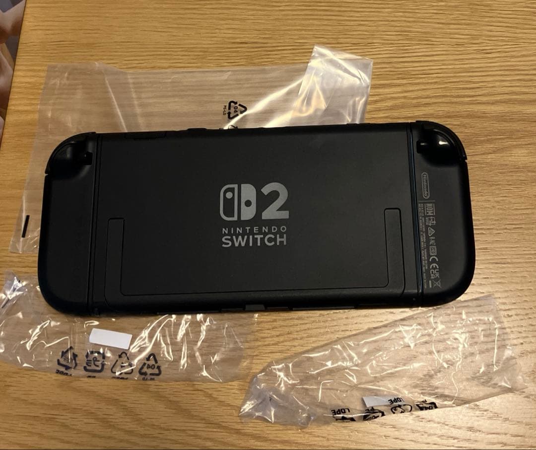 Nintendo Switch2 本体 多言語対応 国内任天堂公式ストア購入品