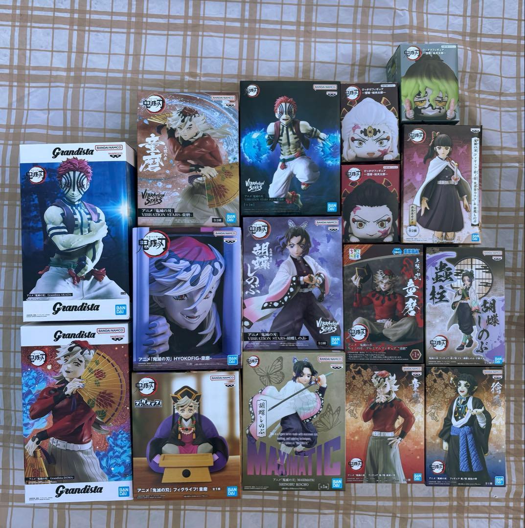 最終値下げ　大人気　鬼滅の刃　フィギュア　16点セット　童磨　猗窩座他