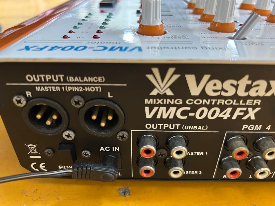DJ機材 Vestax VMC-004FX