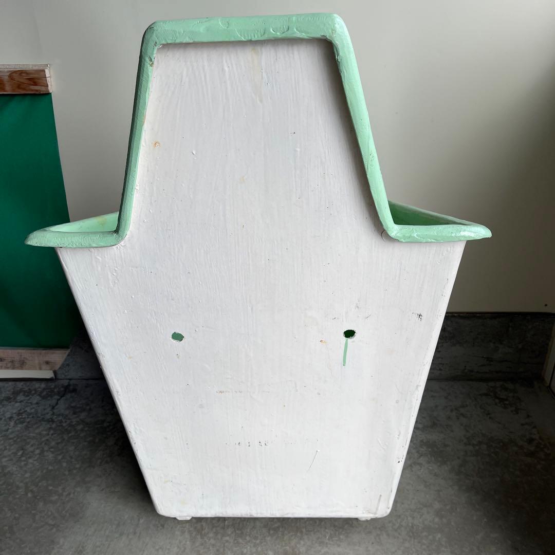 大型プラスチック水槽 排水穴付き