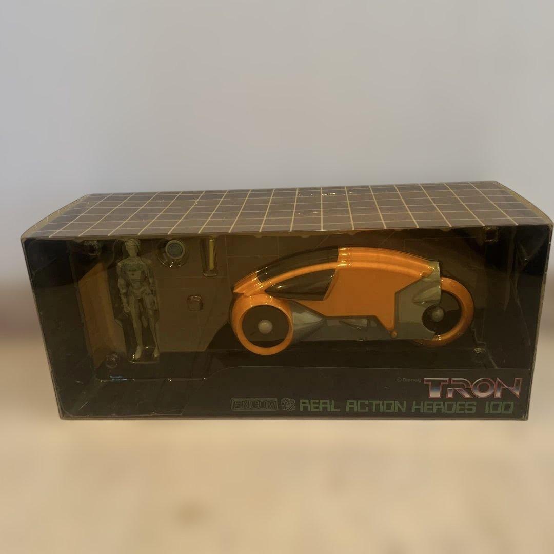 映画『TRON』 (Disney)　LIGHTCYCLE 【ORANGE】　新品