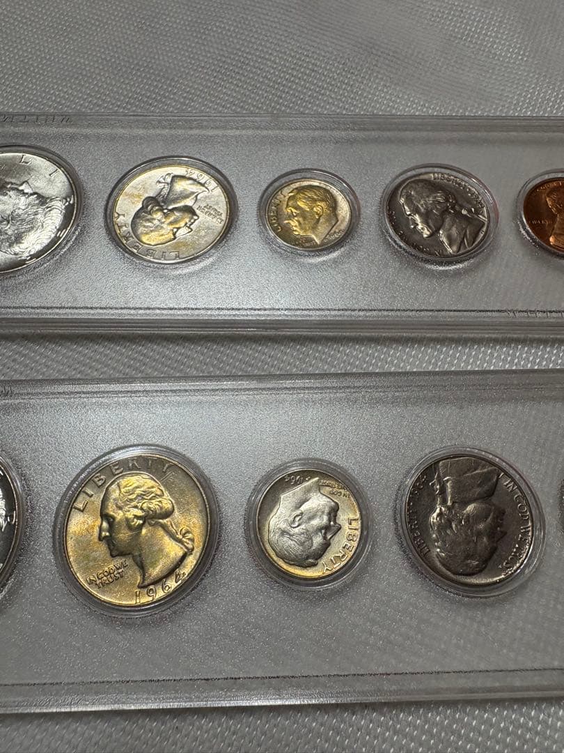 アメリカ　ピースダラー銀貨 ケネディハーフダラー銀貨他 旧硬貨6枚セット 2点