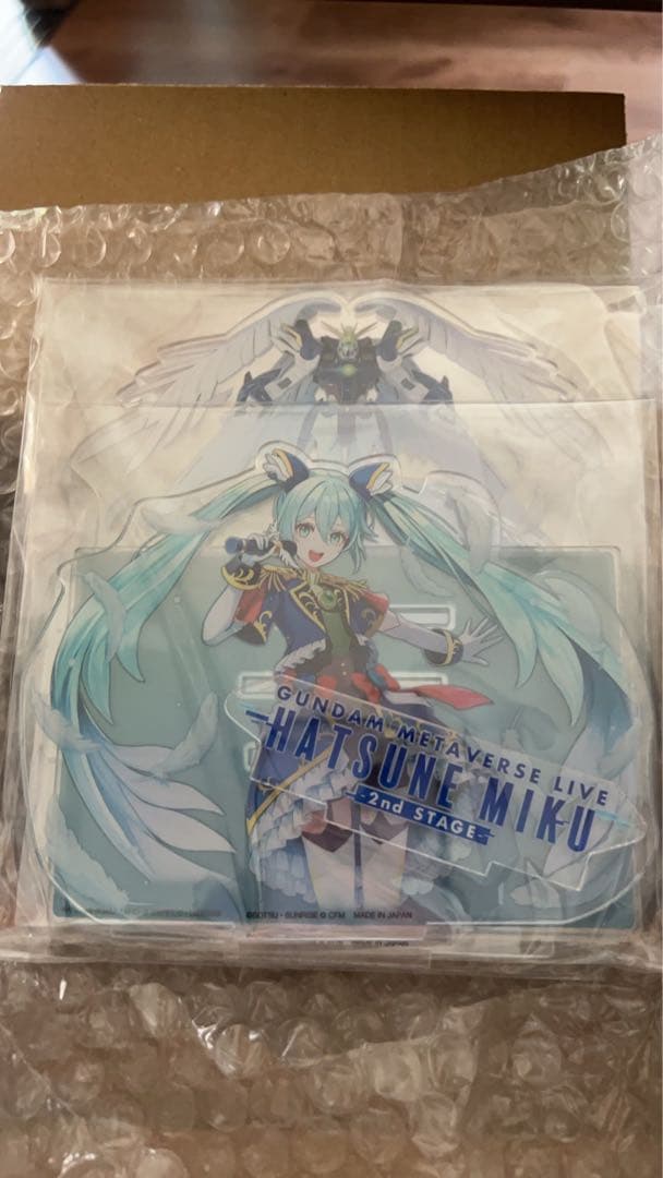 ガンダムメタバースライブ 初音ミク　アクリルスタンド