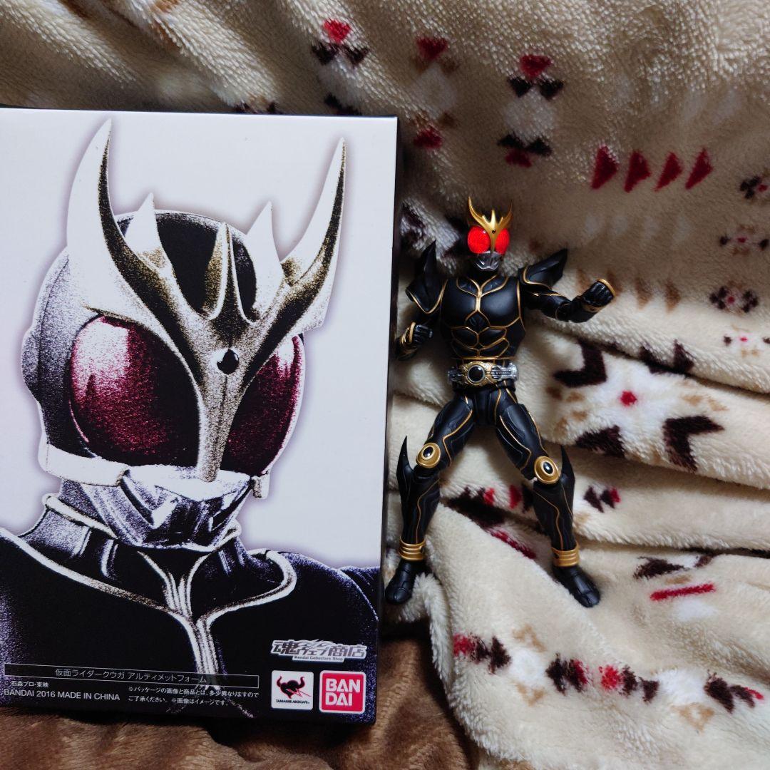 真骨彫　仮面ライダークウガ　アルティメットフォーム&発光頭部ver.2　カスタム