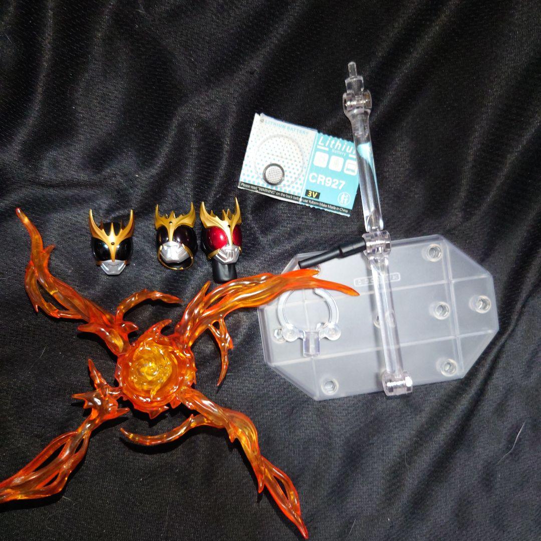 真骨彫　仮面ライダークウガ　アルティメットフォーム&発光頭部ver.2　カスタム