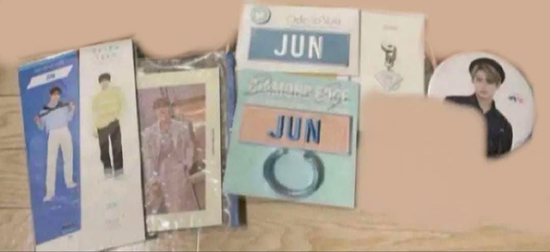 【即購入×】SEVENTEEN セブンティーン セブチ JUN ジュン グッズ