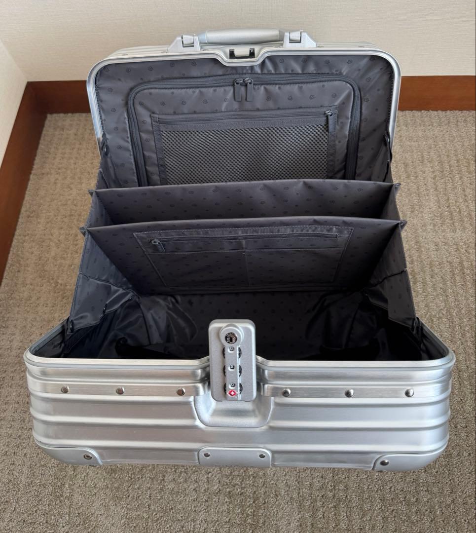 RIMOWA Original コンパクト キャリーケース 4輪 29L