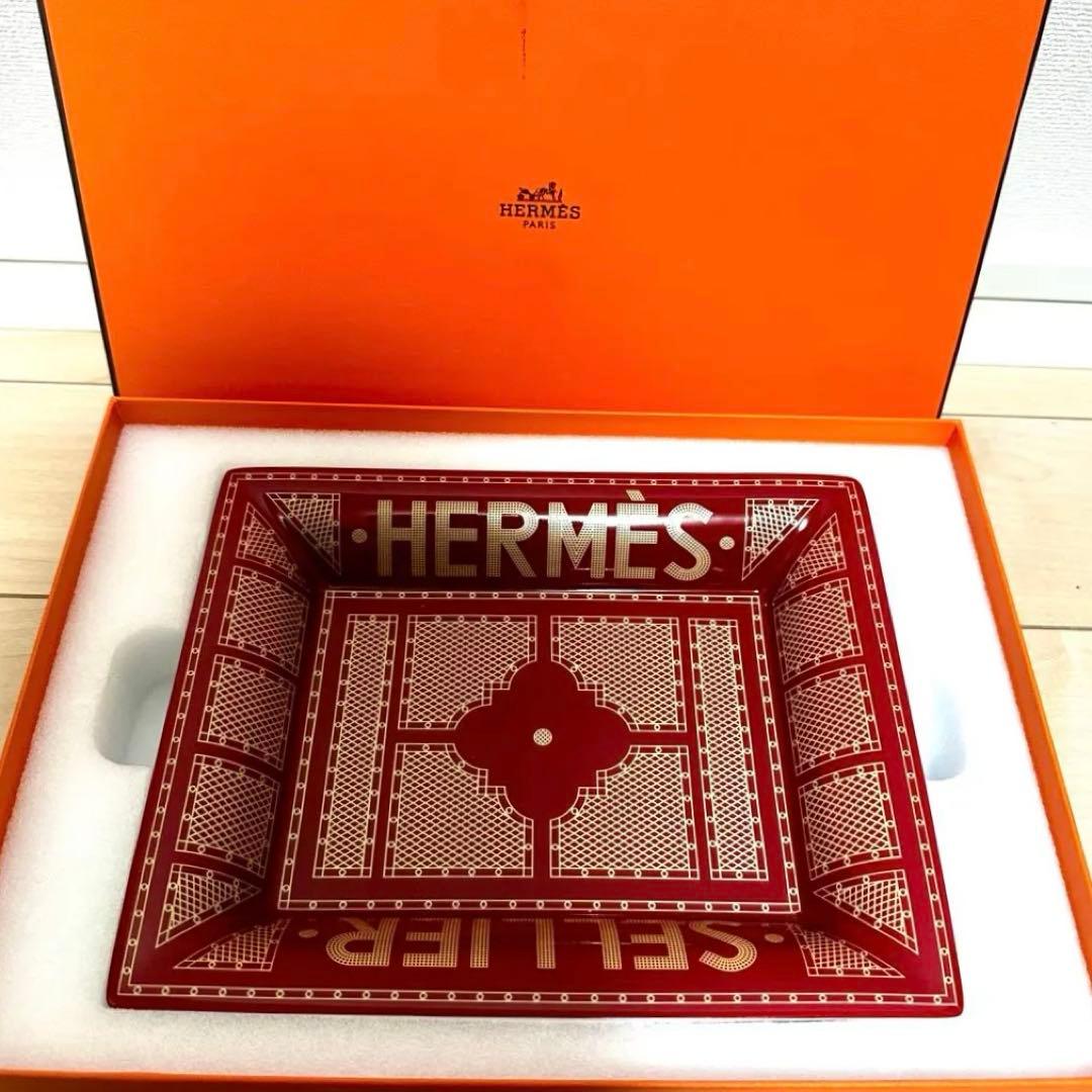 HERMES Sellierセリエ 赤 トレイ 小物入れ 灰皿 陶器 箱　即決◎