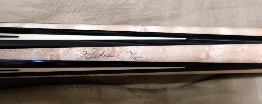 プレデター (Predator) & ペシャウアー コラボレーション限定キュー