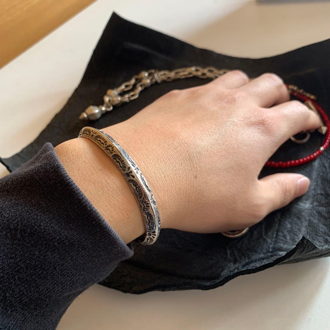 【一点物】燻加工　シルバー925 カレン族　バングル