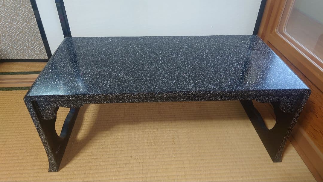 輪島塗螺鈿文机