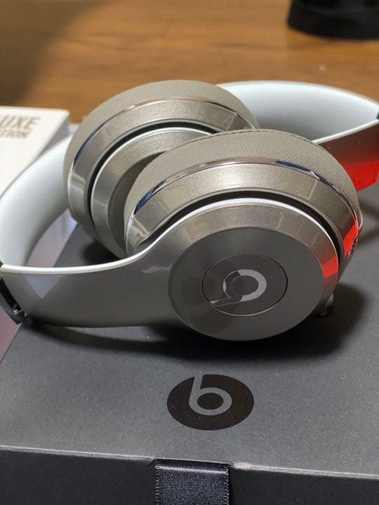 ヘッドホン Beatssolo2