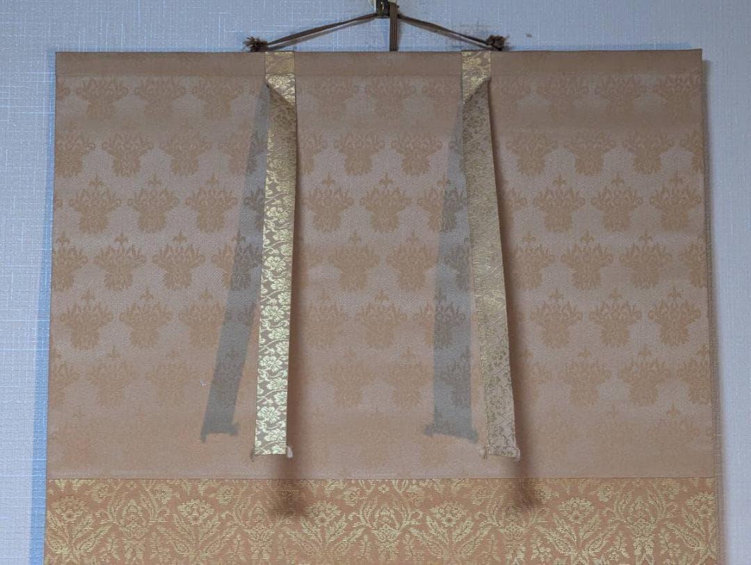 【真作】掛軸　富田古観　猛虎之図　勇壮なる虎図　霊峰に吼ゆる虎　識箱入　S14