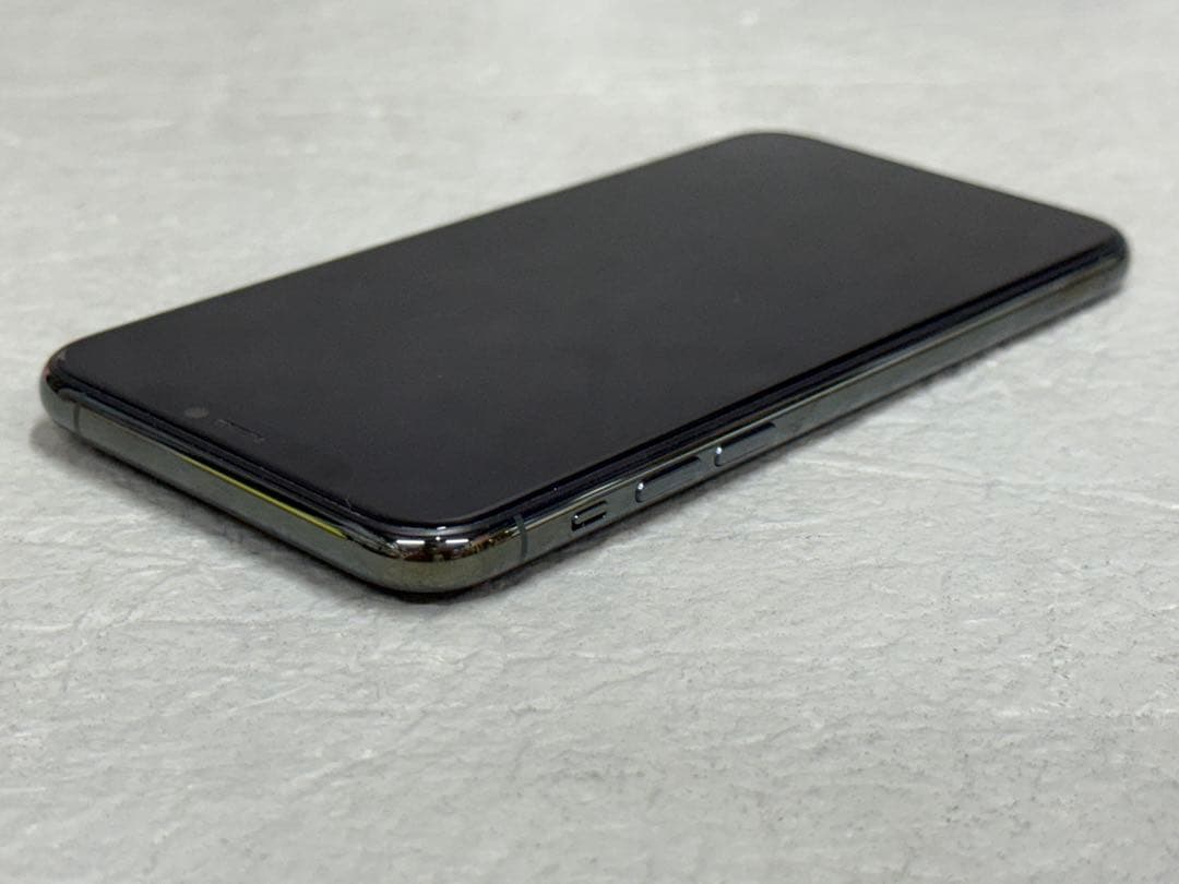 iPhone11Pro 256GB SIMフリー ミッドナイトグリーン 美中古