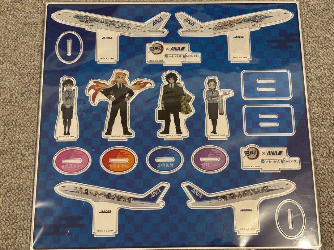 鬼滅の刃　ANA アクリルスタンドセット　カナヲ　杏寿郎　義勇　しのぶ