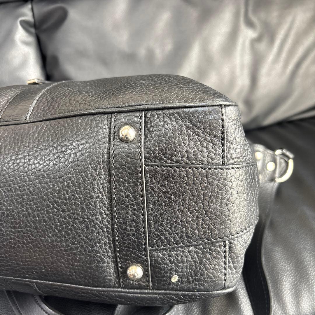 美品TOD'S レディースショルダーバッグ　ワンショルダーバッグ