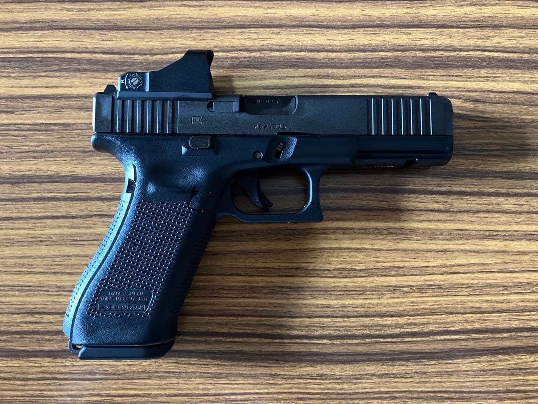 東京マルイG17 Gen5 MOS Gun Play's Works カスタム他