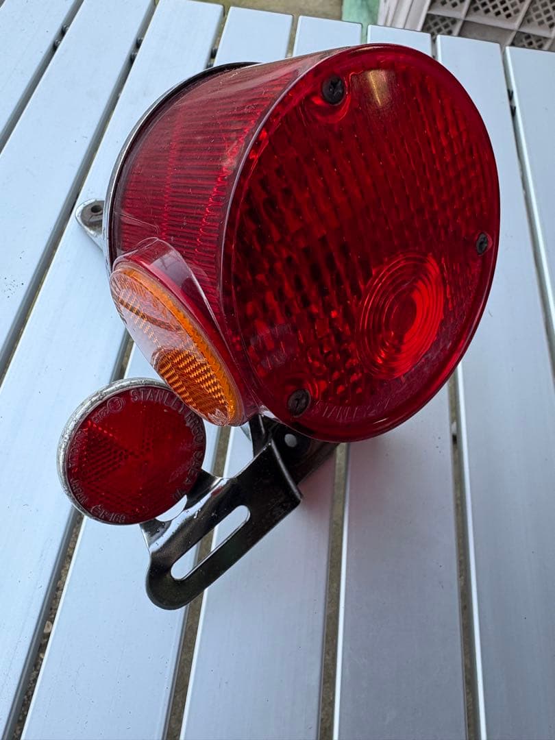 ヤマハ　YAMAHA ＴＸ５００/テールランプ