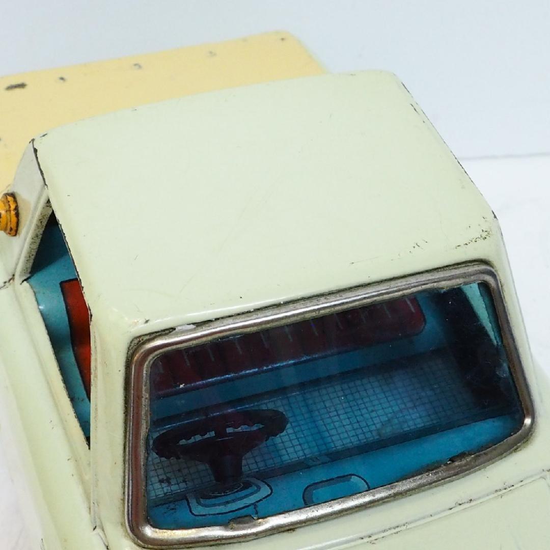 萬代屋【愛知機械工業コニー グッピー薄黄緑 ミラー欠】ブリキtin car 箱無