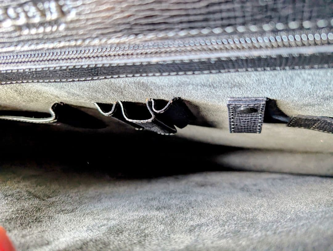 美品未使用〈LOEWEロエベビジネスバッグ アナグラム ブラックレザー〉