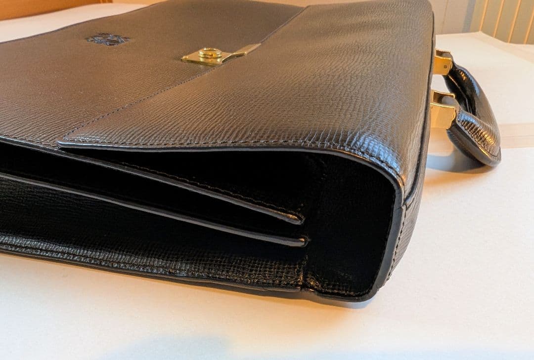 美品未使用〈LOEWEロエベビジネスバッグ アナグラム ブラックレザー〉