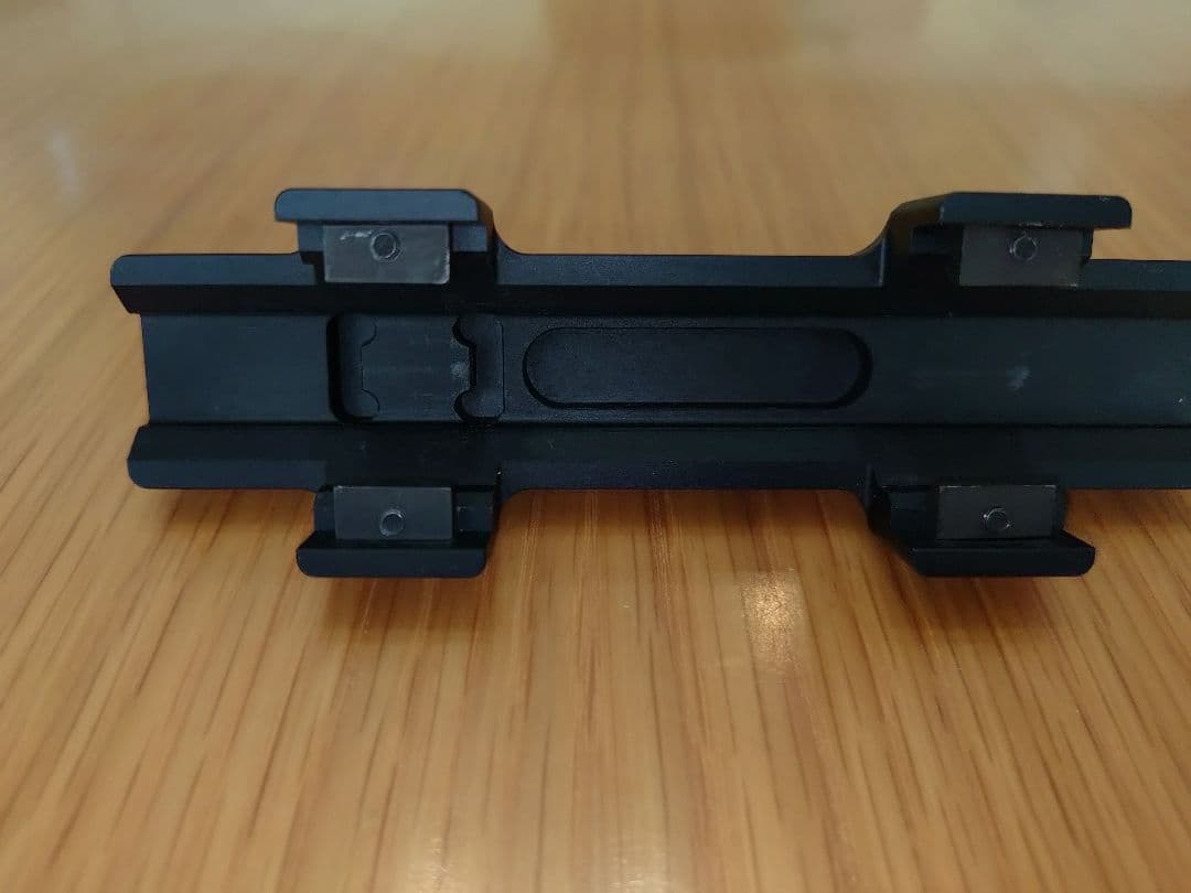 Midwest Industries MP5 ハンドガード＆マウント 実物