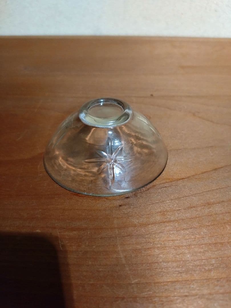 明治大正ガラス 星形菊花紋 盃