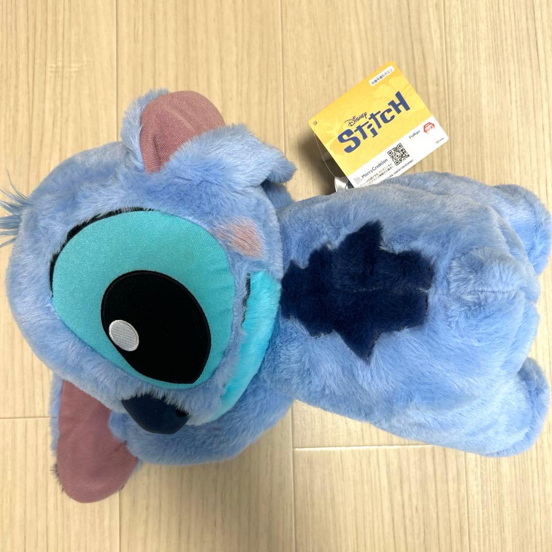 カキにゃん、たまごっち、スティッチ、ドキンちゃん、ドラえもん、エルモぬいぐるみ