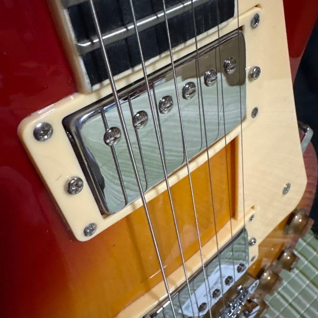 Maison メイソン エレキギター レスポールタイプ　楽器　ソフトケース付き