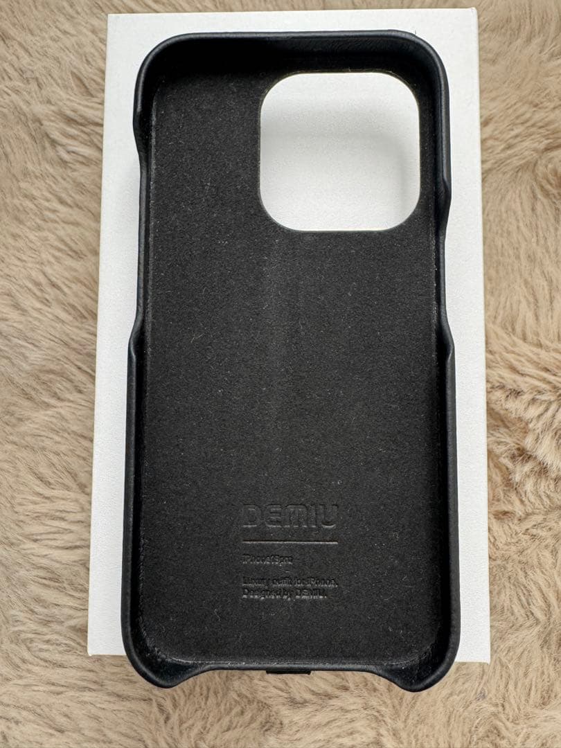 demiu iPhone15proケース