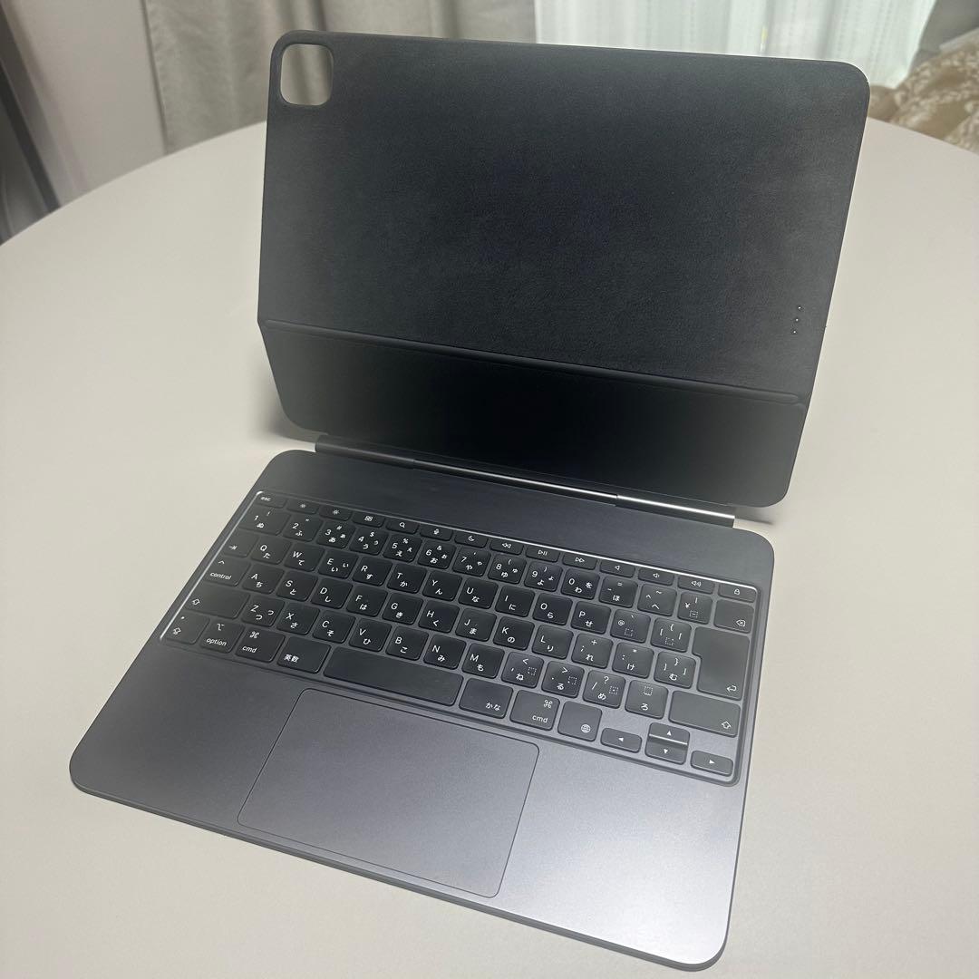 iPad pro M4 M5 13インチ　Magic Keyboard ブラック