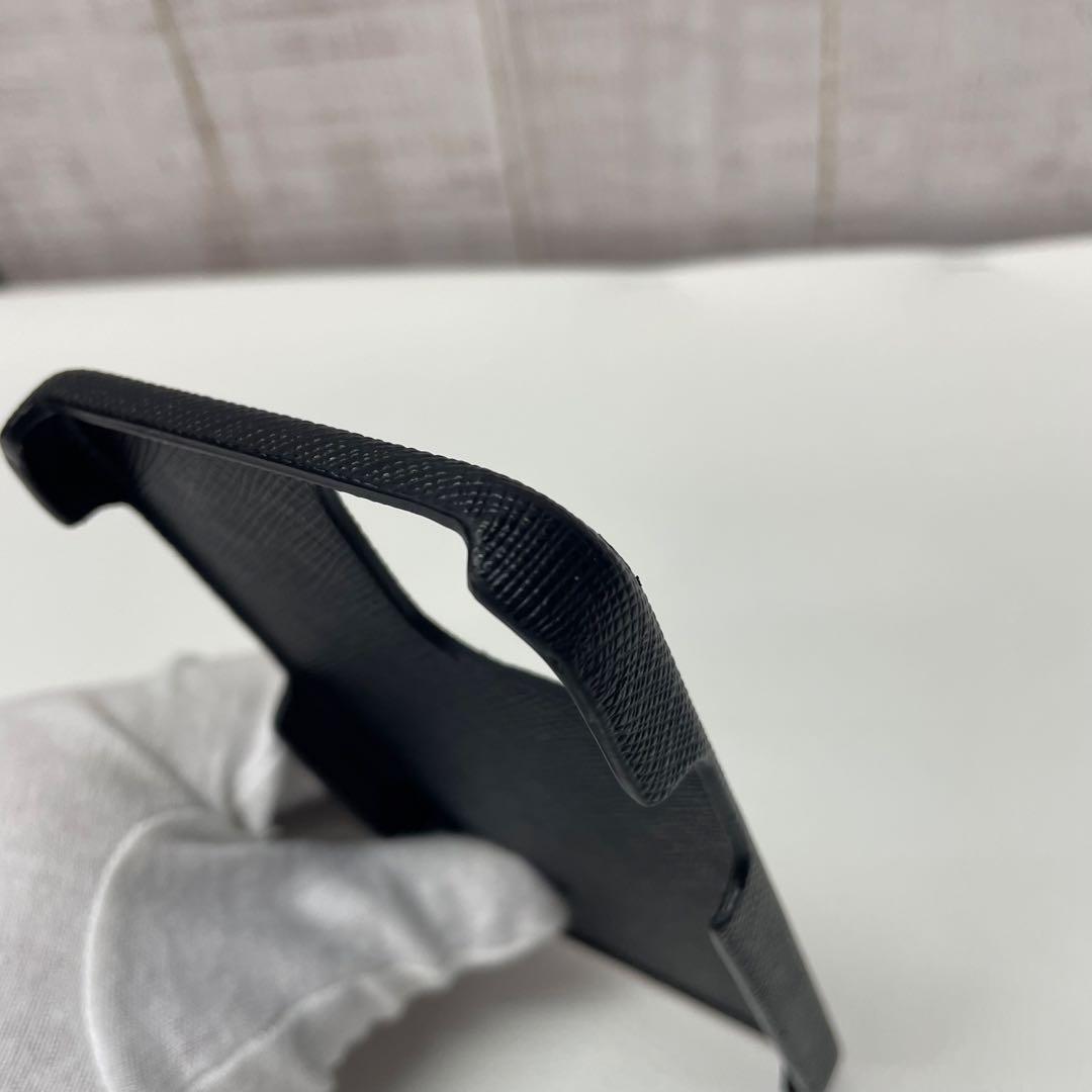 PRADA iPhone用サフィアーノレザーケース 黒