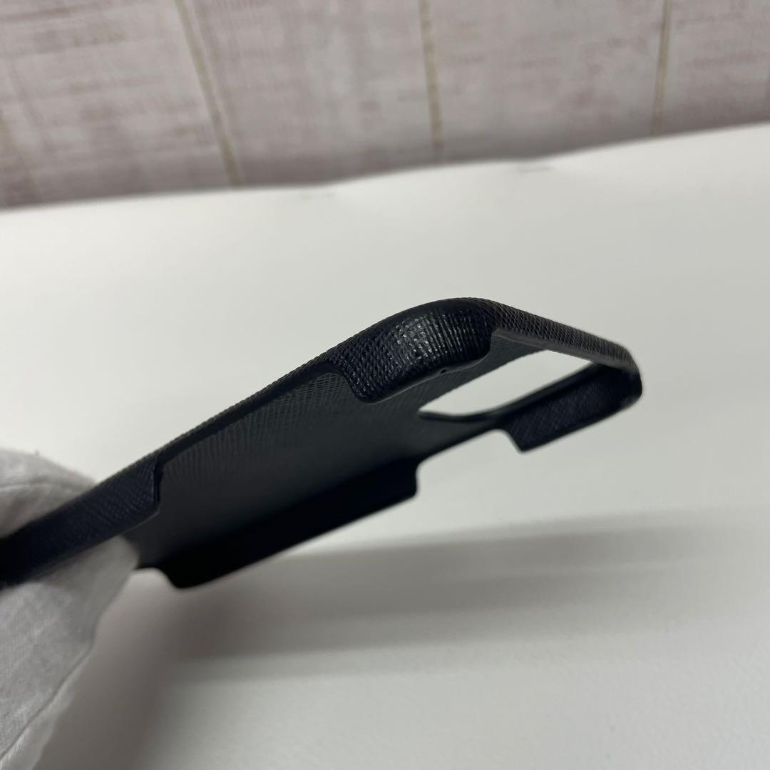 PRADA iPhone用サフィアーノレザーケース 黒