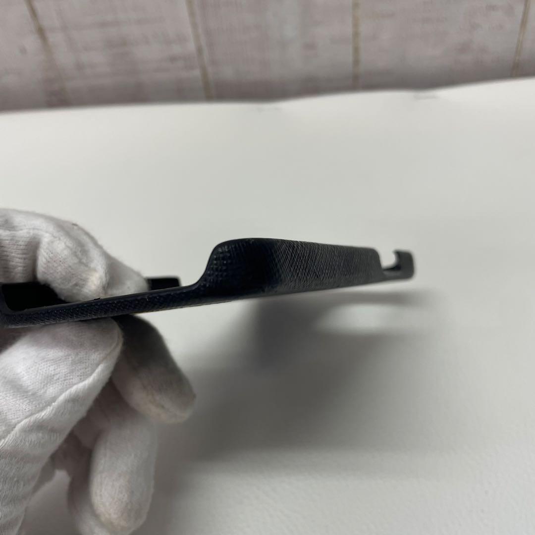 PRADA iPhone用サフィアーノレザーケース 黒