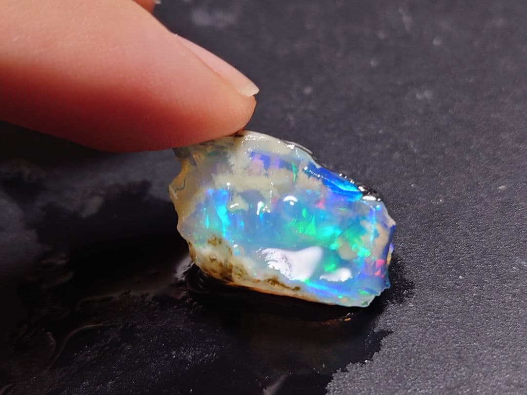 エチオピアウェロ産　チョーク　オパール　原石　鉱物標本