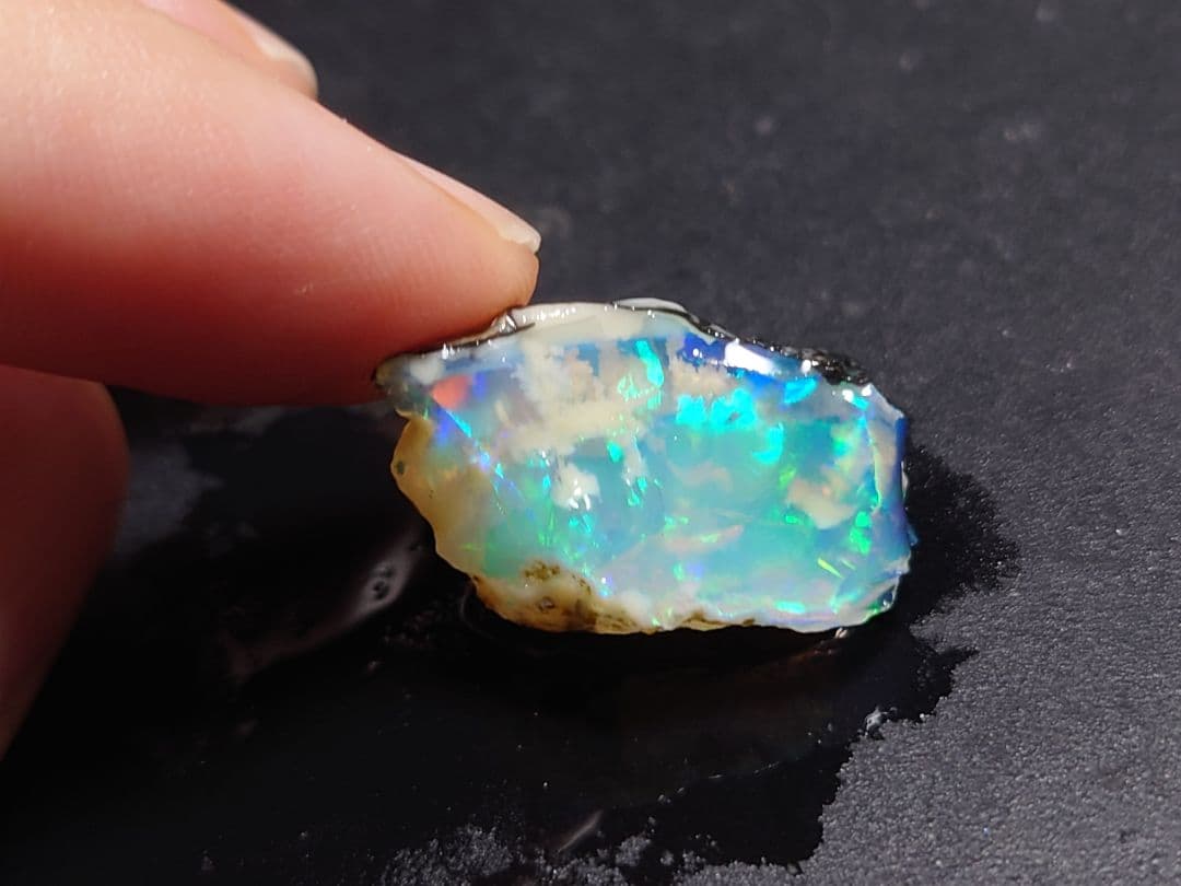 エチオピアウェロ産　チョーク　オパール　原石　鉱物標本