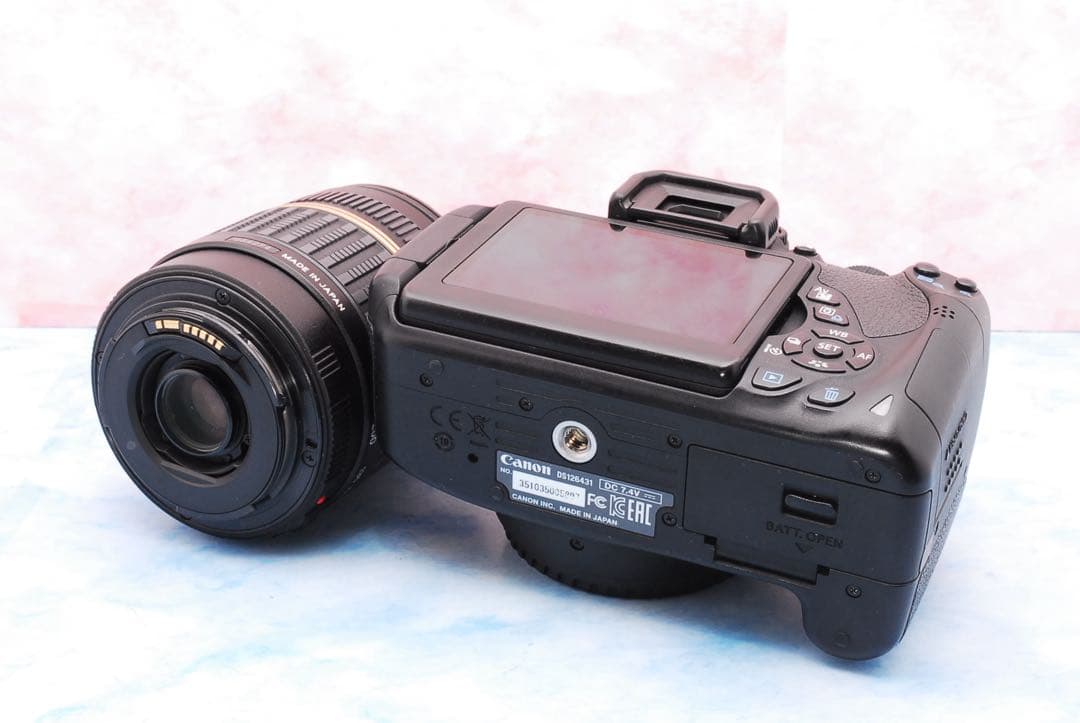 キャノン Kiss X7i☆便利な高倍率レンズ付☆一眼レフカメラ☆バッグ付