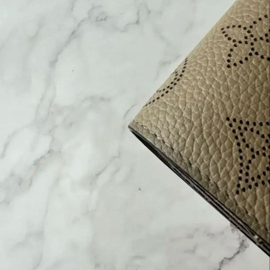 LOUIS VUITTON ポルトフォイユ・クレア ガレ モノグラムマヒナ　財布