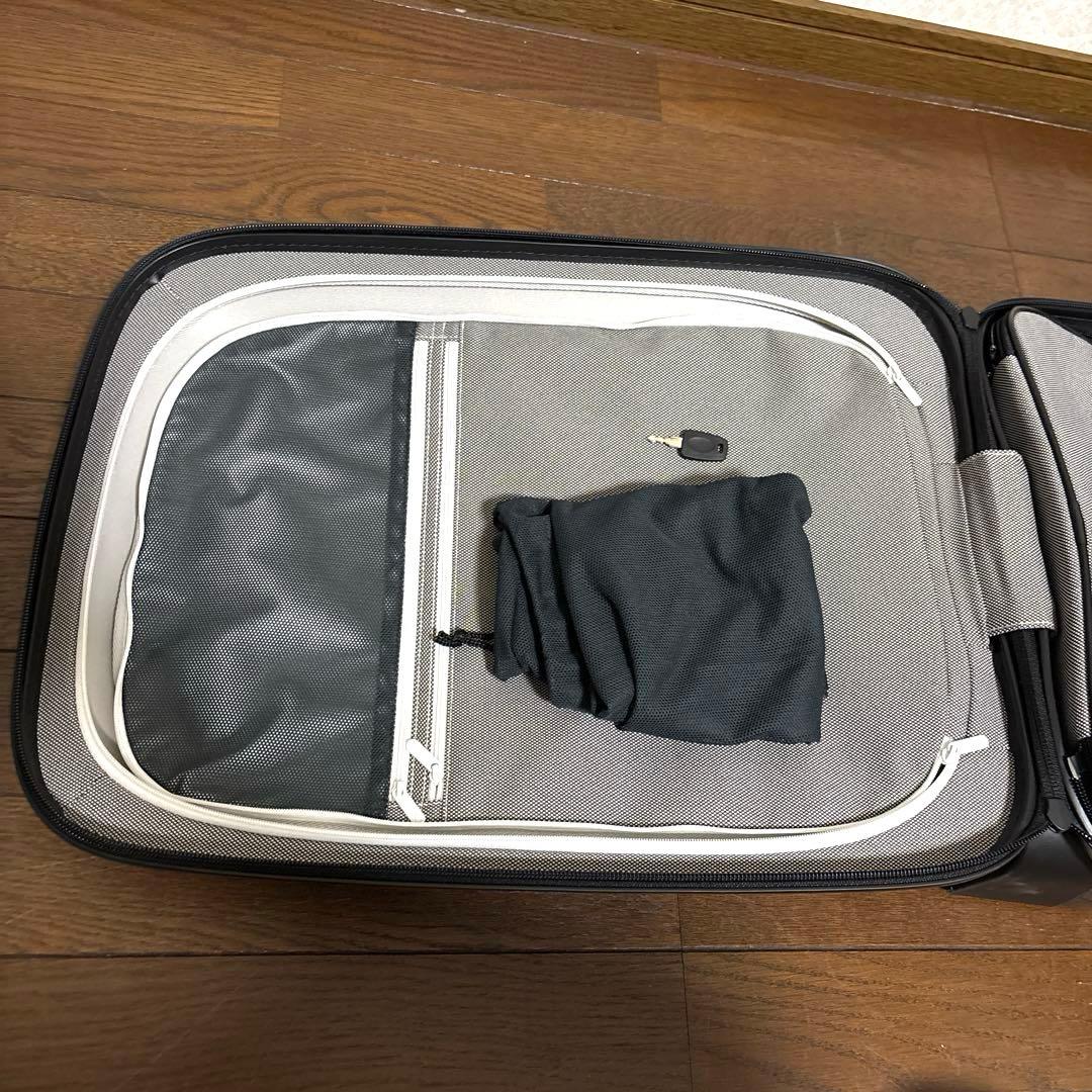 【ほぼ未使用】bugaboo ボクサー キャビンケース 廃盤品