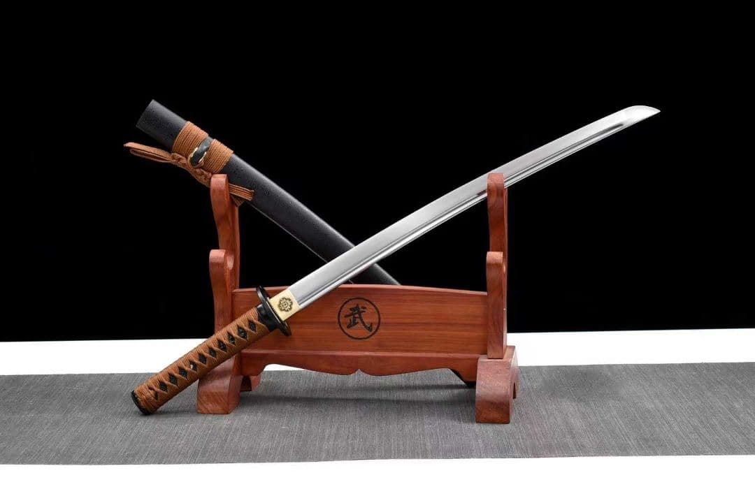 【金武蔵】古兵器 刀装具 日本刀　模造刀 居合刀 武士道 鑑賞用 美術刀 贈り物