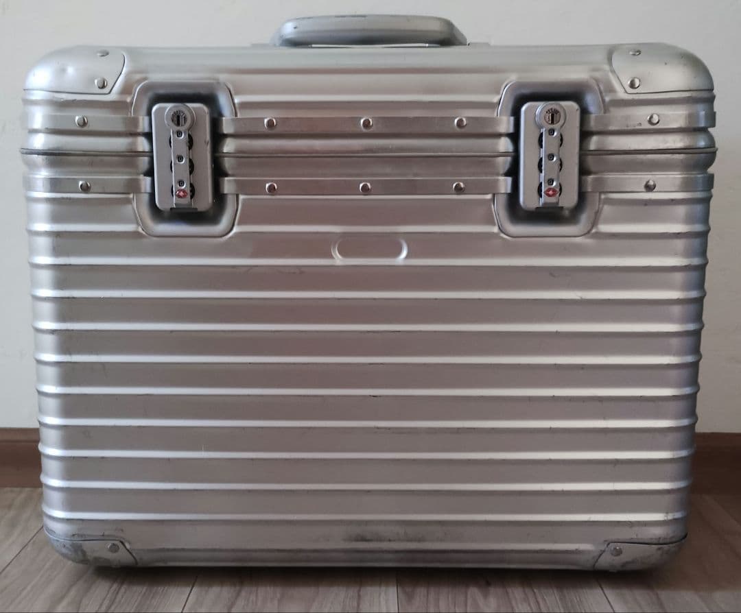 ◎希少★廃盤★RIMOWAリモワ★パイロットトロリー★TSAロック2輪