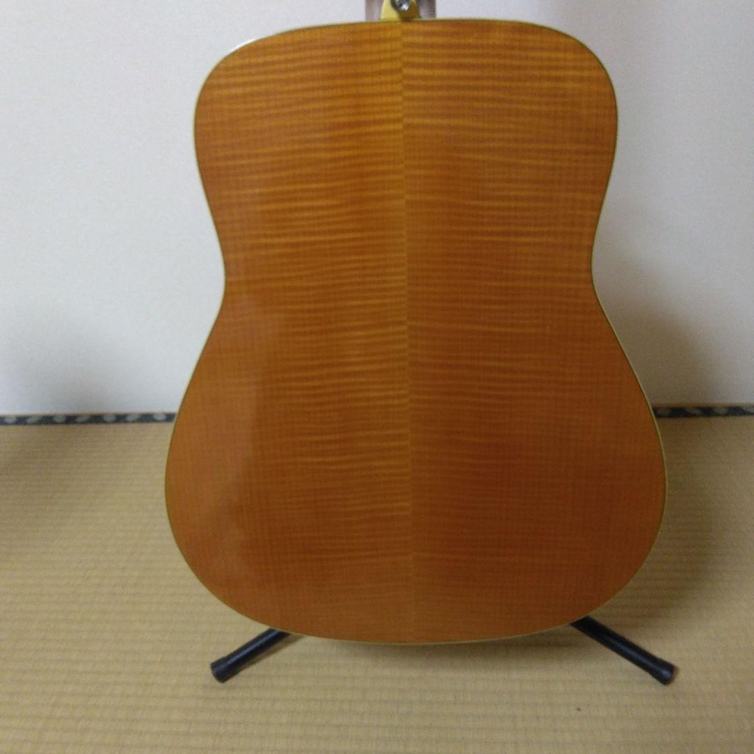 ヤマハアコースティックギター　ナチュラル　FG840