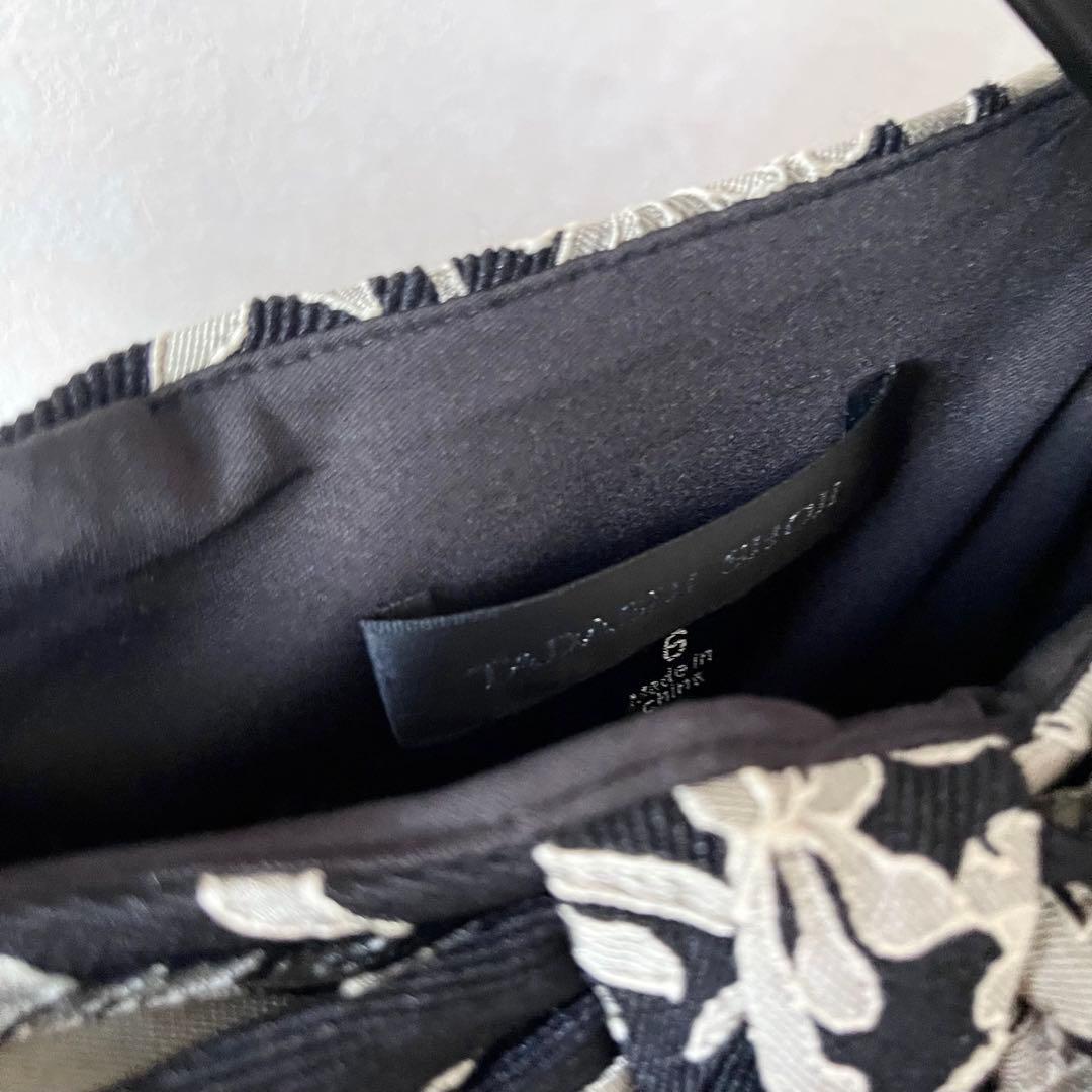 お呼ばれにも！TADASHI SHOJI ドレス