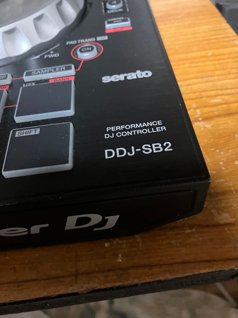 Pioneer DJ DDJ-SB2 コントローラー